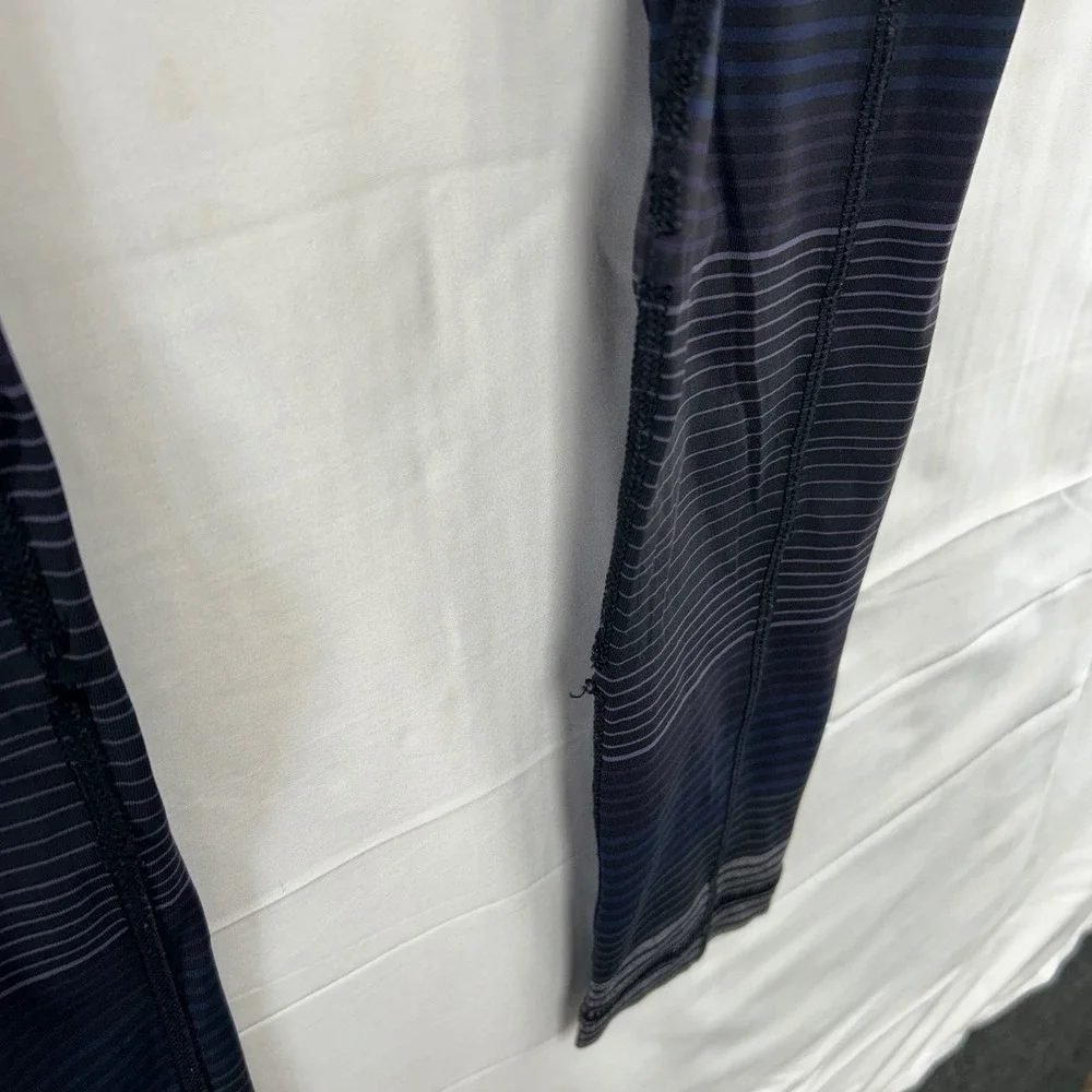 Lululemon Speed Up Tight Womens 8 Black Grey Blue Striped Running Leggings